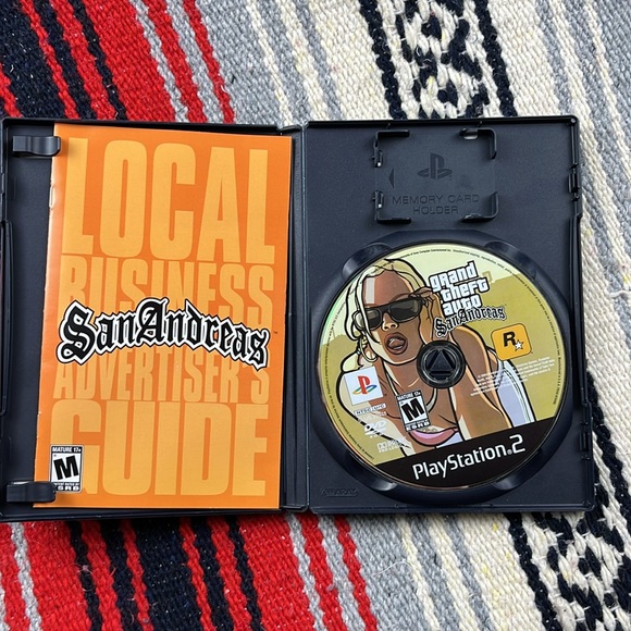 Grand Theft Auto Bundle - Picture 7 of 9